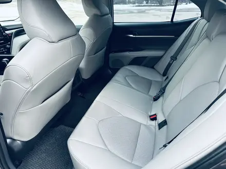 Toyota Camry 2022 года за 13 000 000 тг. в Алматы – фото 7
