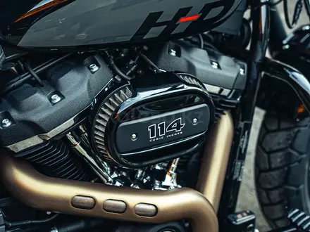 Harley-Davidson  Fat Bob 2023 года за 14 500 000 тг. в Алматы – фото 6