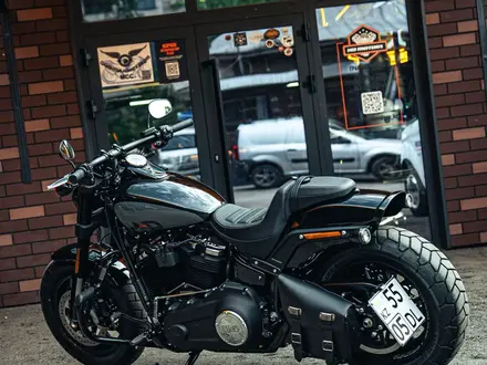 Harley-Davidson  Fat Bob 2023 года за 14 500 000 тг. в Алматы – фото 15