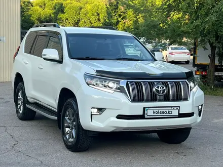 Toyota Land Cruiser Prado 2019 года за 25 000 000 тг. в Алматы