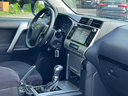 Toyota Land Cruiser Prado 2019 года за 25 000 000 тг. в Алматы – фото 7