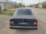 Mercedes-Benz E 200 1990 года за 800 000 тг. в Кызылорда – фото 4
