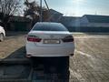 Toyota Camry 2016 годаүшін11 700 000 тг. в Актобе – фото 5