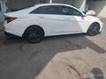 Hyundai Elantra 2023 годаfor10 500 000 тг. в Алматы – фото 3