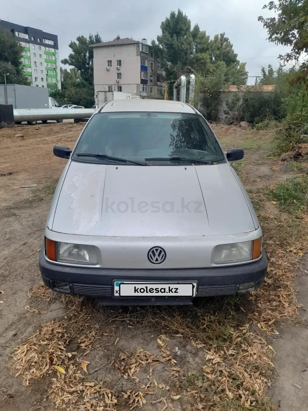 Volkswagen Passat, 1990