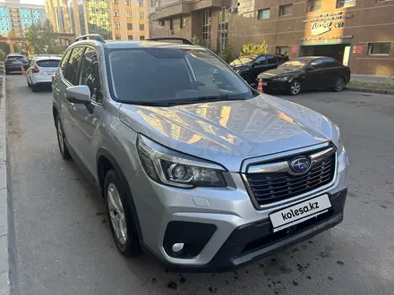 Subaru Forester 2018 года за 10 950 000 тг. в Астана – фото 2