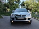 Volkswagen Touareg 2008 года за 4 700 000 тг. в Алматы