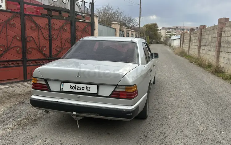 Mercedes-Benz E 230 1988 года за 1 110 000 тг. в Шу