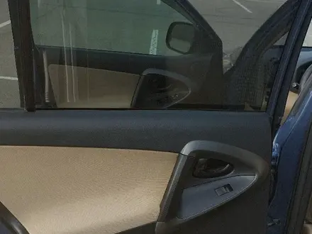 Toyota RAV4 2012 года за 9 000 000 тг. в Алматы – фото 11