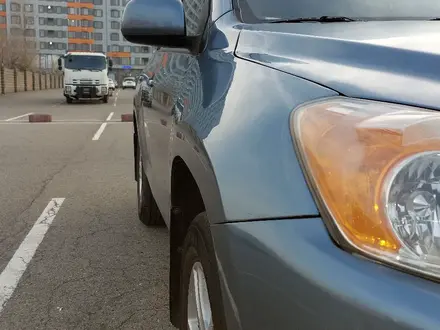 Toyota RAV4 2012 года за 9 000 000 тг. в Алматы – фото 23