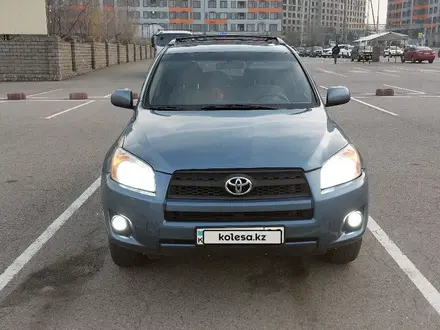 Toyota RAV4 2012 года за 9 000 000 тг. в Алматы – фото 2