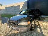 Toyota Camry 1999 годаfor3 550 000 тг. в Шымкент