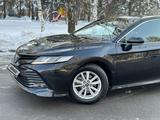 Toyota Camry 2019 годаүшін12 200 000 тг. в Алматы – фото 2