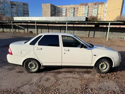 ВАЗ (Lada) Priora 2170 2013 года за 1 900 000 тг. в Караганда – фото 2