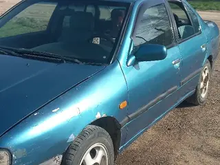 Nissan Primera, 1996