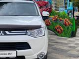 Mitsubishi Outlander 2013 годаүшін6 590 000 тг. в Алматы – фото 5