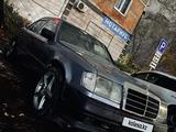 Mercedes-Benz E 200 1989 года за 1 100 000 тг. в Усть-Каменогорск – фото 5