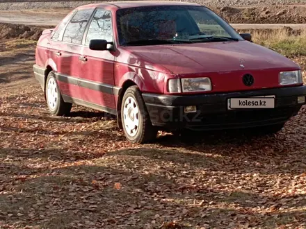 Volkswagen Passat 1991 года за 1 400 000 тг. в Астана – фото 4