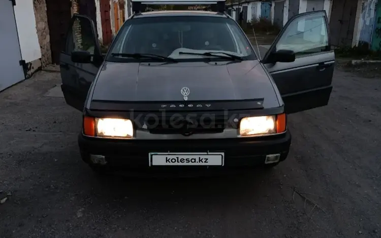 Volkswagen Passat 1990 годаүшін1 500 000 тг. в Караганда