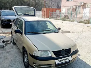 Volkswagen Pointer, 2004