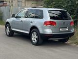 Volkswagen Touareg 2005 годаүшін6 100 000 тг. в Алматы – фото 3