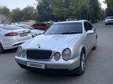 Mercedes-Benz CLK 320 1998 года за 1 250 000 тг. в Уральск