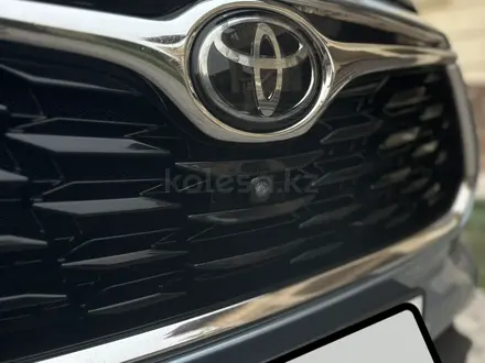 Toyota Highlander 2020 года за 23 700 000 тг. в Алматы – фото 4