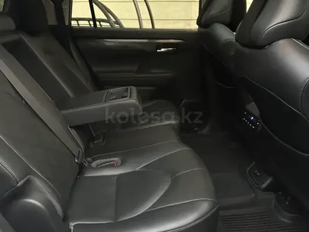 Toyota Highlander 2020 года за 23 700 000 тг. в Алматы – фото 24