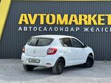 Renault Sandero Stepway 2015 года за 3 950 000 тг. в Актобе – фото 3