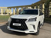 Lexus LX 570 2017 года за 40 000 000 тг. в Астана