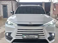 Lexus TX, 2024