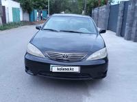 Toyota Camry 2005 годаүшін3 000 000 тг. в Атырау