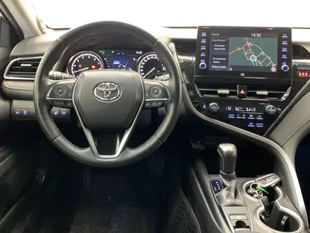 Toyota Camry 2021 года за 16 650 000 тг. в Костанай – фото 9