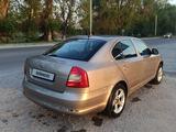 Skoda Octavia 2011 года за 1 450 000 тг. в Тараз – фото 2