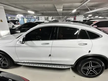 Mercedes-Benz GLC 300 2020 года за 19 900 000 тг. в Алматы – фото 3