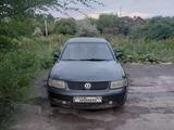 Volkswagen Passat 1997 года за 900 000 тг. в Караганда – фото 2