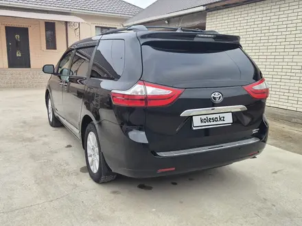 Toyota Sienna 2015 года за 14 500 000 тг. в Атырау – фото 5
