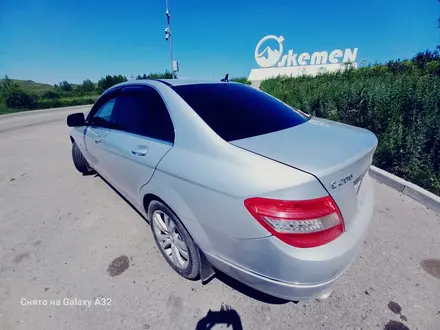 Mercedes-Benz C 200 2007 года за 5 700 000 тг. в Усть-Каменогорск – фото 10
