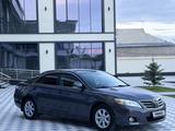 Toyota Camry 2011 года за 6 800 000 тг. в Туркестан – фото 3