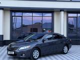 Toyota Camry 2011 года за 6 800 000 тг. в Туркестан – фото 2