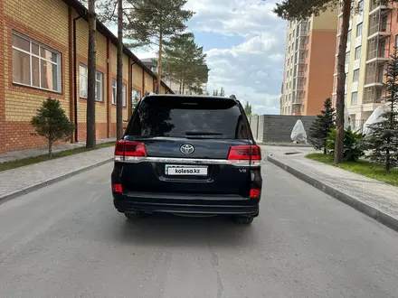 Toyota Land Cruiser 2019 года за 42 000 000 тг. в Астана – фото 4