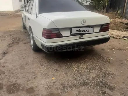 Mercedes-Benz E 230 1991 года за 1 500 000 тг. в Астана – фото 8