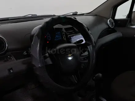 Chevrolet Spark 2013 года за 2 490 000 тг. в Астана – фото 12