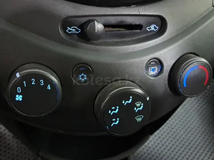 Chevrolet Spark 2013 года за 2 490 000 тг. в Астана – фото 27