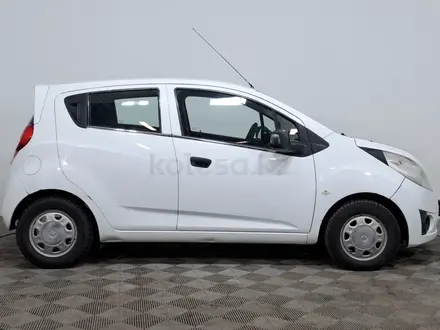 Chevrolet Spark 2013 года за 2 490 000 тг. в Астана – фото 4
