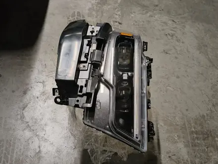 Фара на ram за 2 500 тг. в Алматы