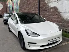 Tesla Model 3, 2020