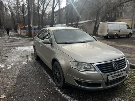 Volkswagen Passat 2007 года за 4 000 000 тг. в Тараз – фото 2