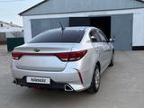 Kia Rio 2021 года за 6 590 000 тг. в Атырау – фото 2