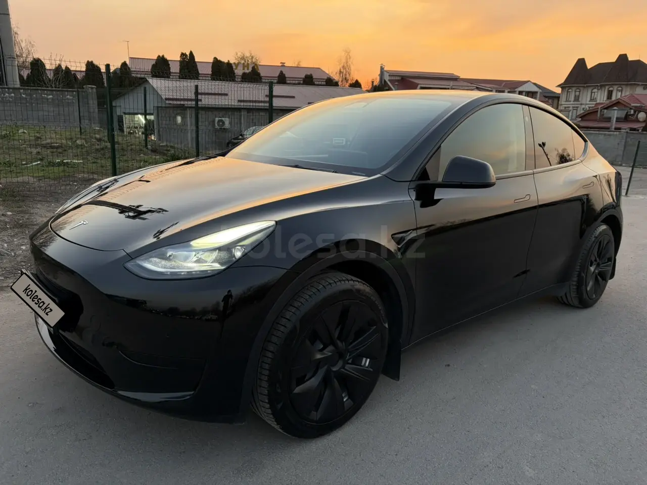 Tesla Model Y, 2023